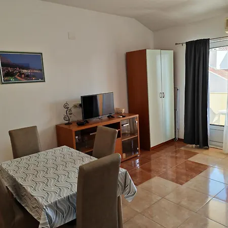 Cvjet Apartmán *