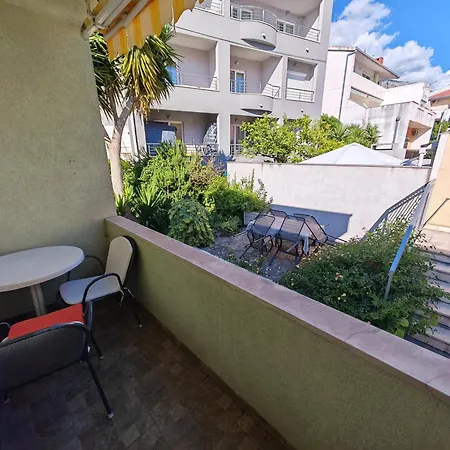Cvjet Makarska