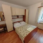 Apartment Cvjet Makarska