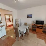 Cvjet Apartment *
