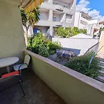 Cvjet Makarska