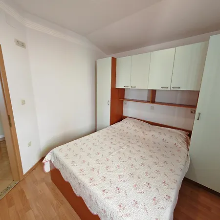 Cvjet Lägenhet Makarska